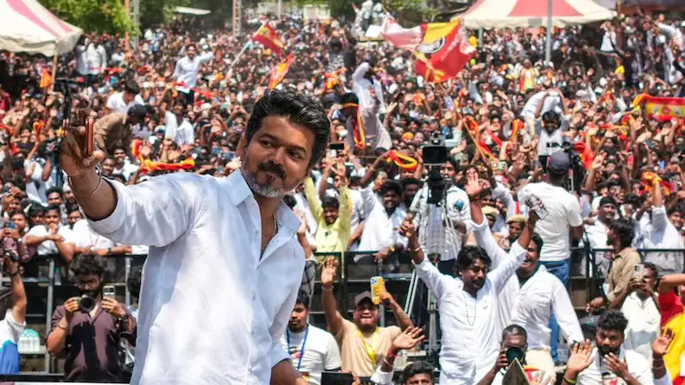 ug35rquo vijay fans 625x300 09 april 26
