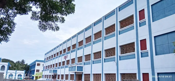 Periyar Government Arts College